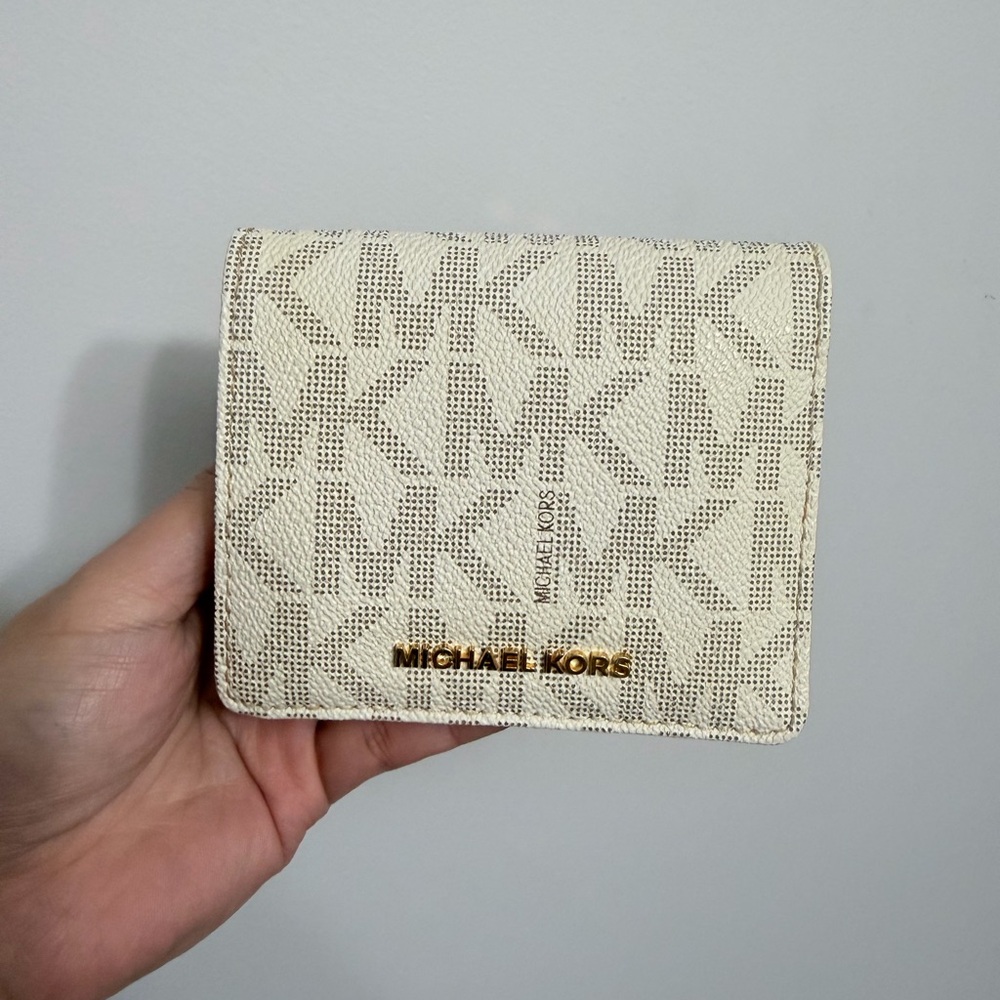 Michael Kors Dirty White Wallet with Gold Accents